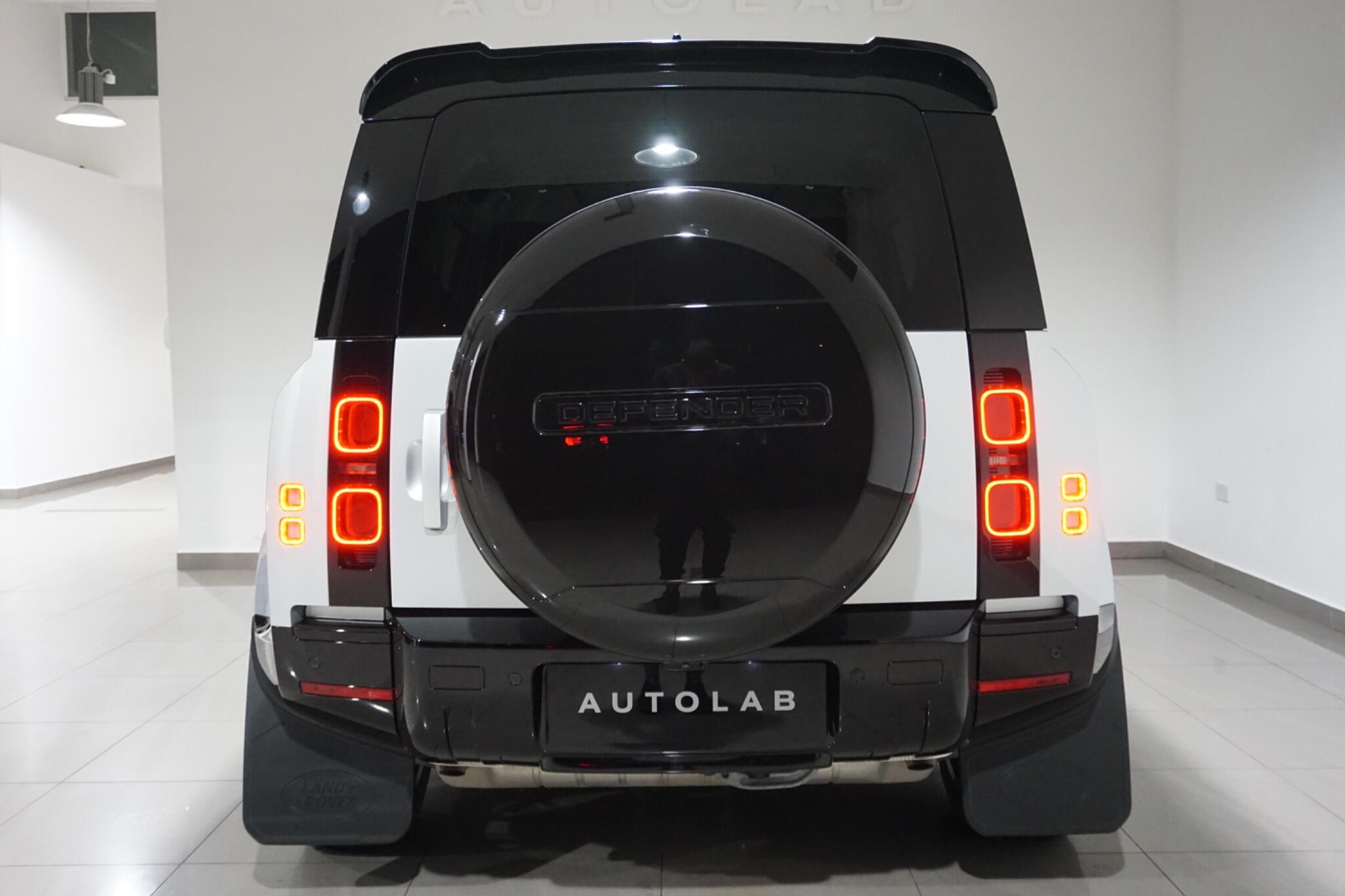 Land Rover Defender 110 2.0 P400e 15.4kWh XS Edition SUV 5dr Petrol Plug-in Hybrid Auto 4WD Euro 6 (s/s) (404 ps)